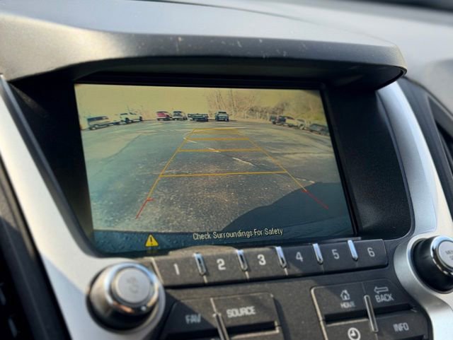 Used 2017 Chevrolet Equinox LS FWD image 12
