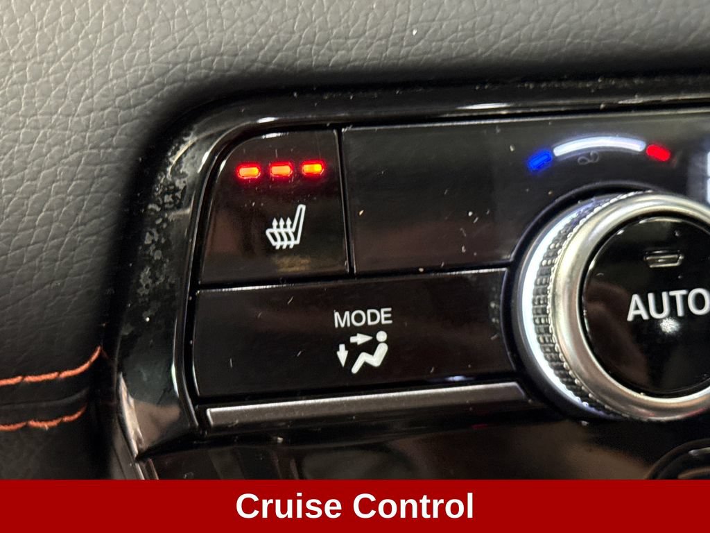 Used 2023 Honda Pilot TrailSport image 17