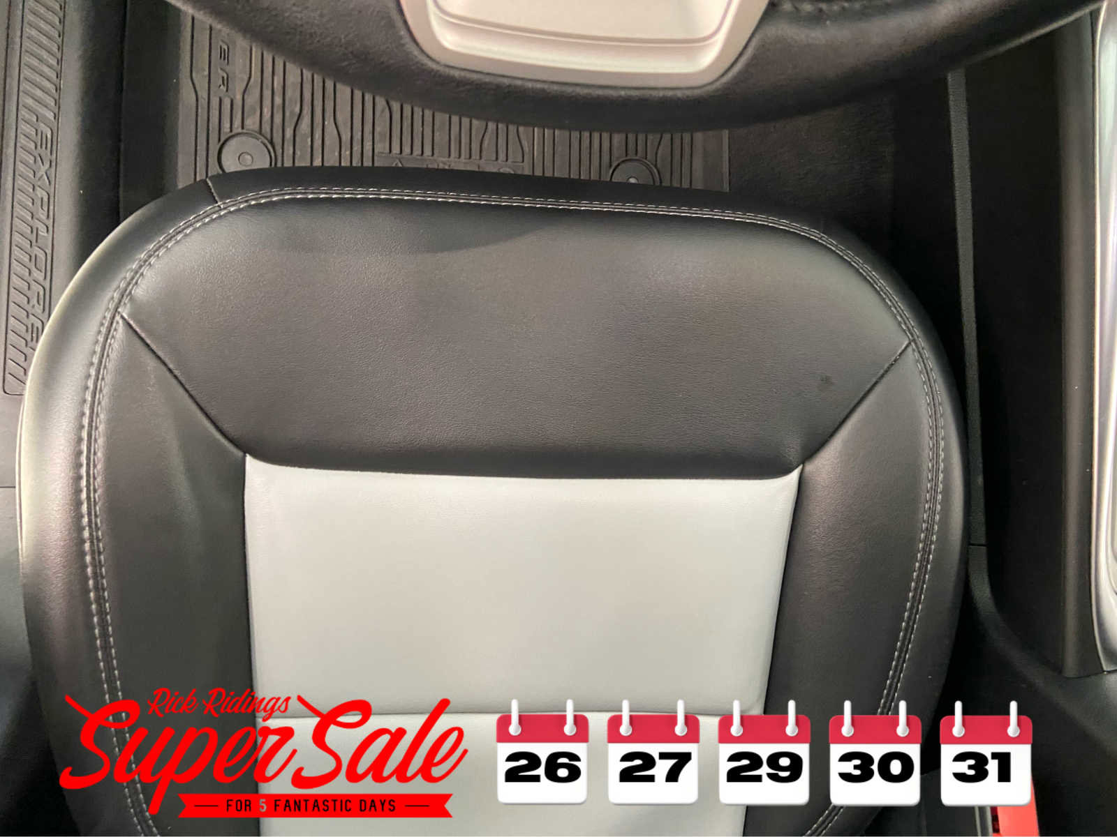 Used 2023 Ford Explorer XLT w/ Equipment Group 202A image 45