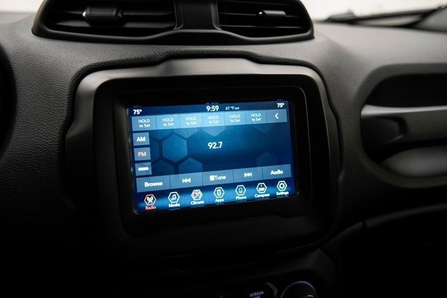 Used 2021 Jeep Renegade Latitude image 19