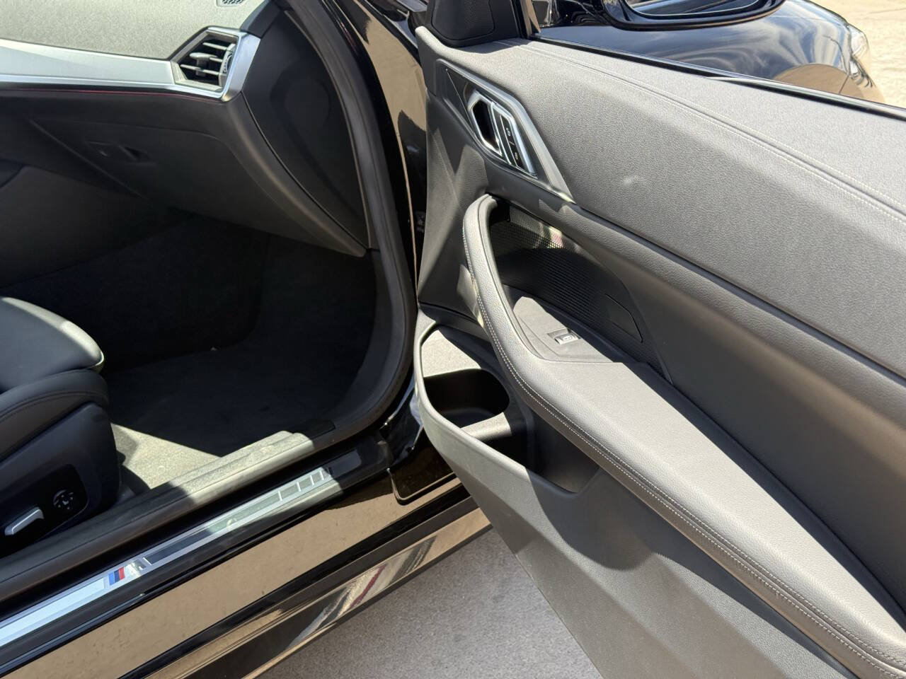 Used 2021 BMW 430i Coupe w/ M Sport Package RWD image 20