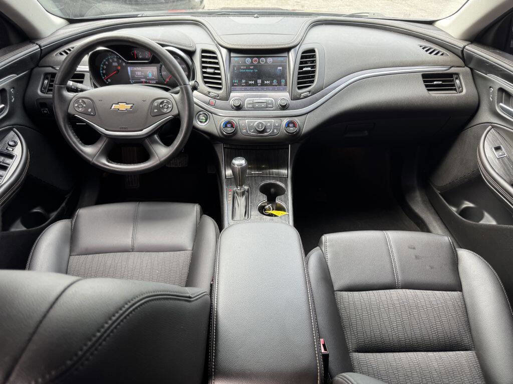 Used 2018 Chevrolet Impala LT image 6
