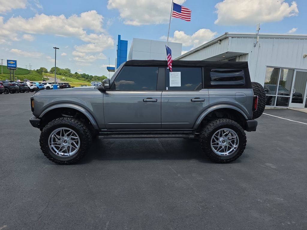 Used 2022 Ford Bronco Outer Banks AWD/4WD image 8