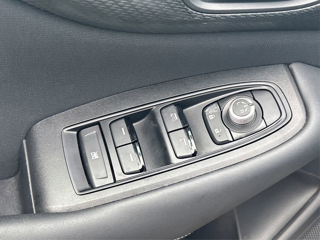 Used 2023 Subaru Outback Premium image 34