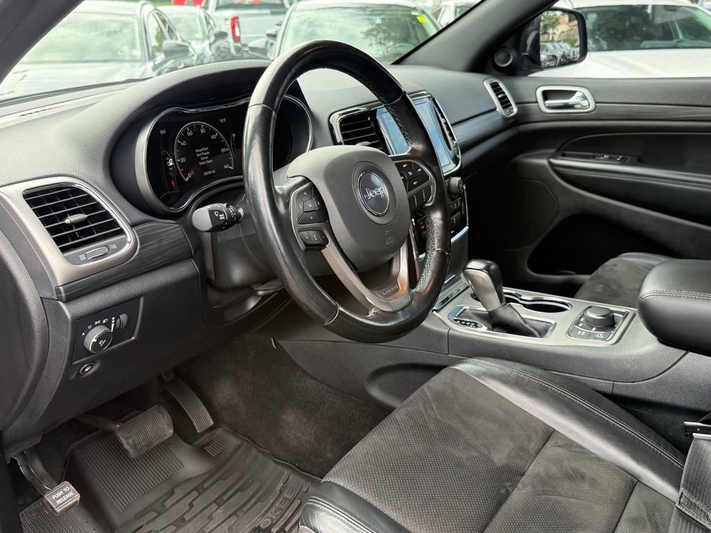 Used 2022 Jeep Grand Cherokee Laredo X AWD/4WD image 20
