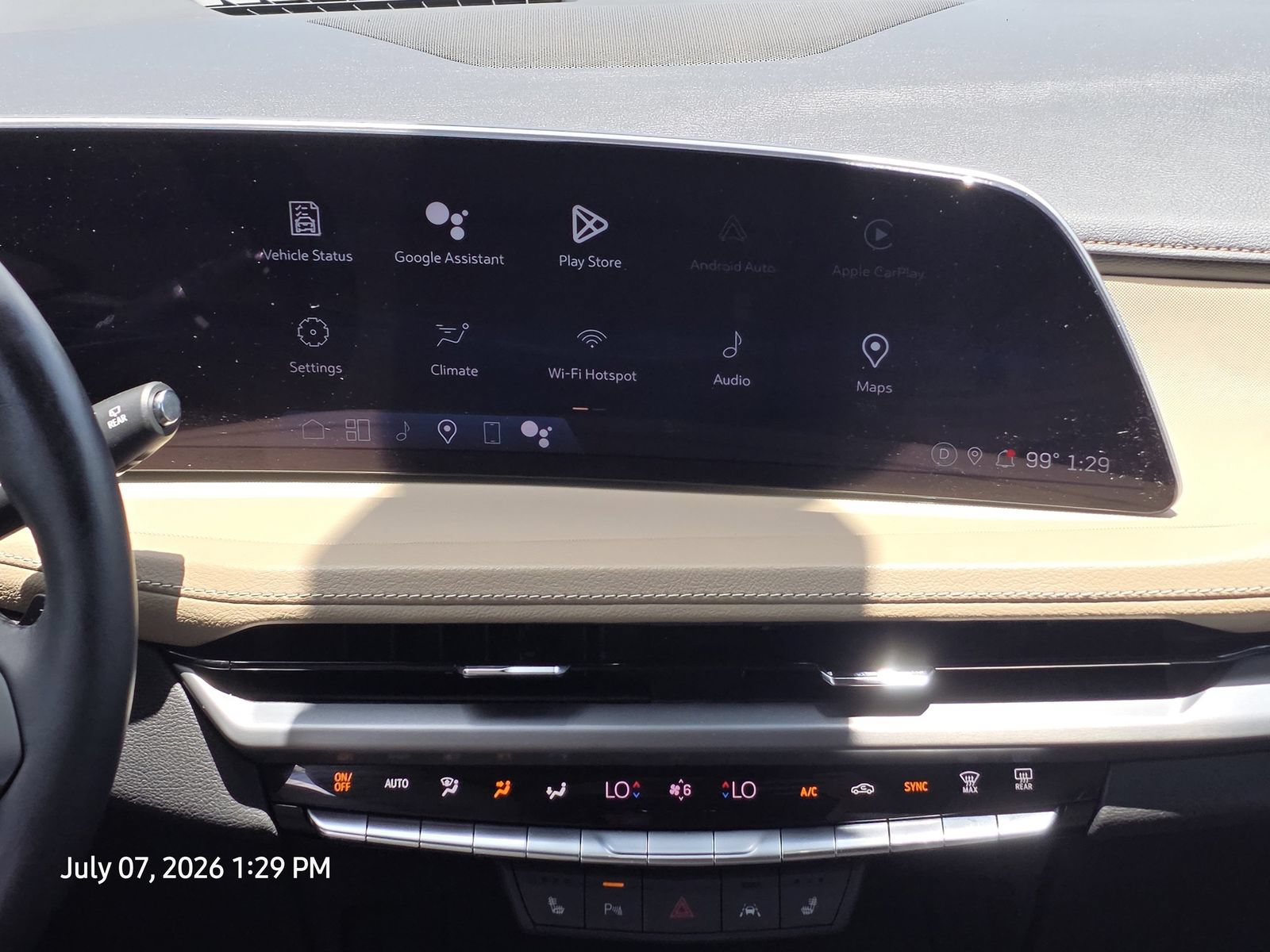 Used 2024 Cadillac XT4 Luxury w/ Cold Weather Package FWD image 23