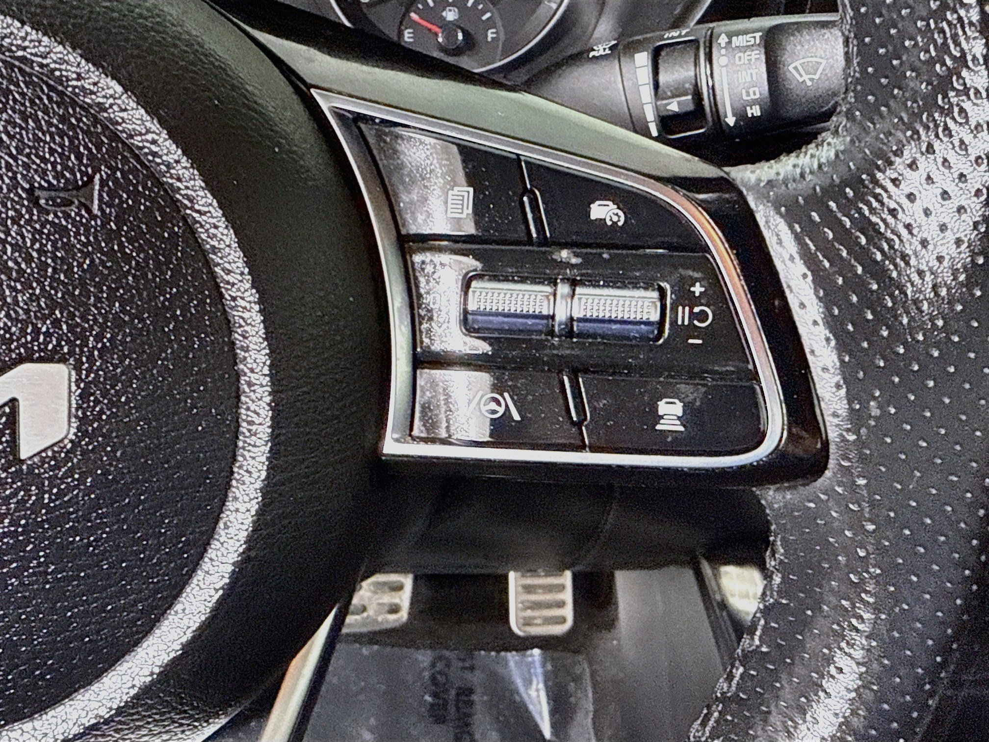 Used 2022 Kia Forte GT-Line w/ GT-Line Technology Package FWD image 15
