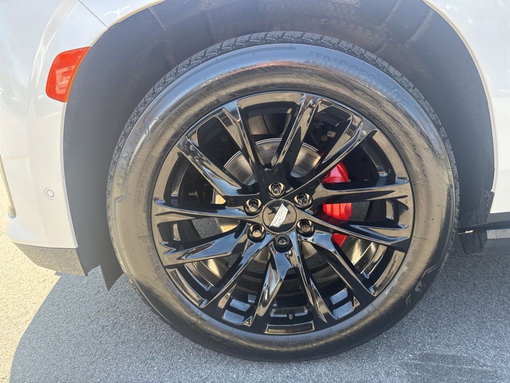 Certified 2024 Cadillac Escalade Sport w/ LPO, ONYX Package AWD/4WD image 9