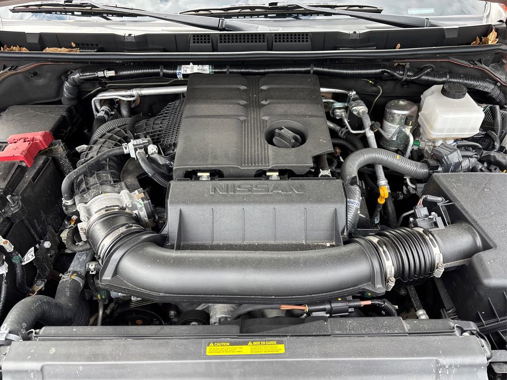 Certified 2025 Nissan Frontier PRO-4X image 13