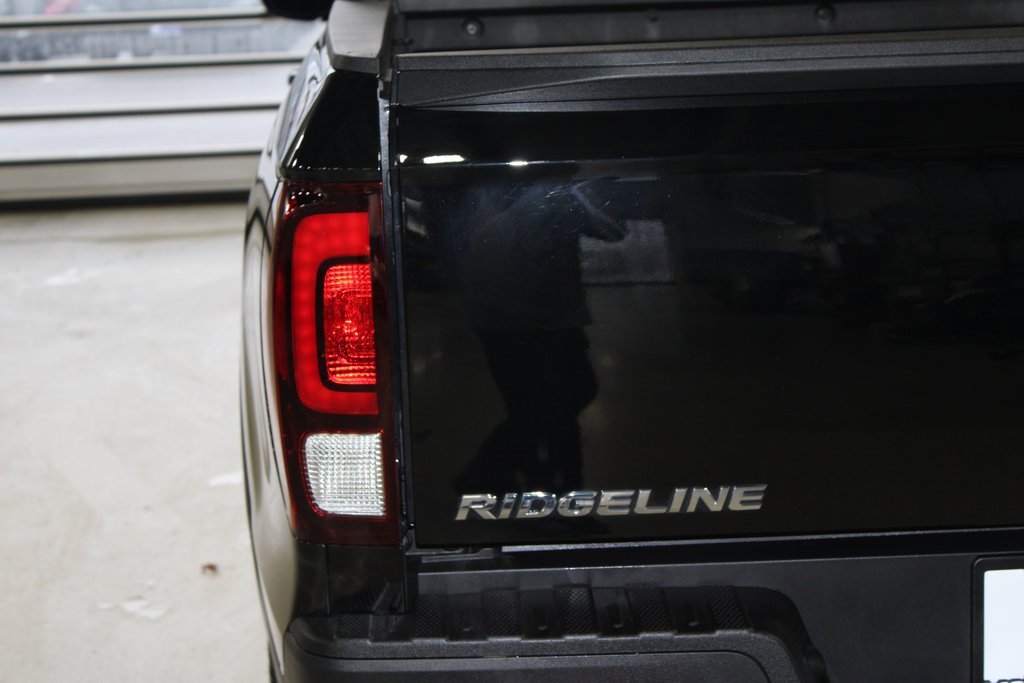 Certified 2023 Honda Ridgeline Black Edition image 43
