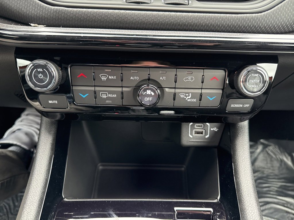 New 2026 Jeep Compass Limited image 31