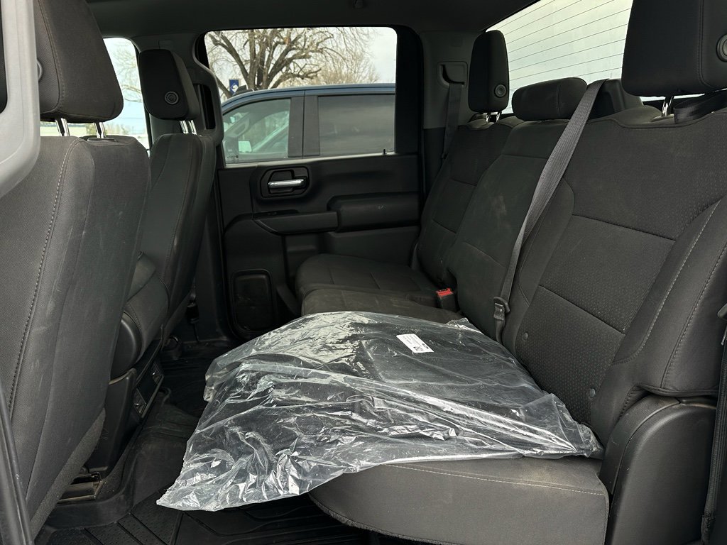 Used 2021 Chevrolet Silverado 2500 Custom w/ Custom Value Package image 8