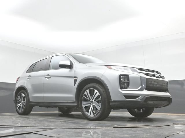 Used 2024 Mitsubishi Outlander Sport ES AWD/4WD image 40