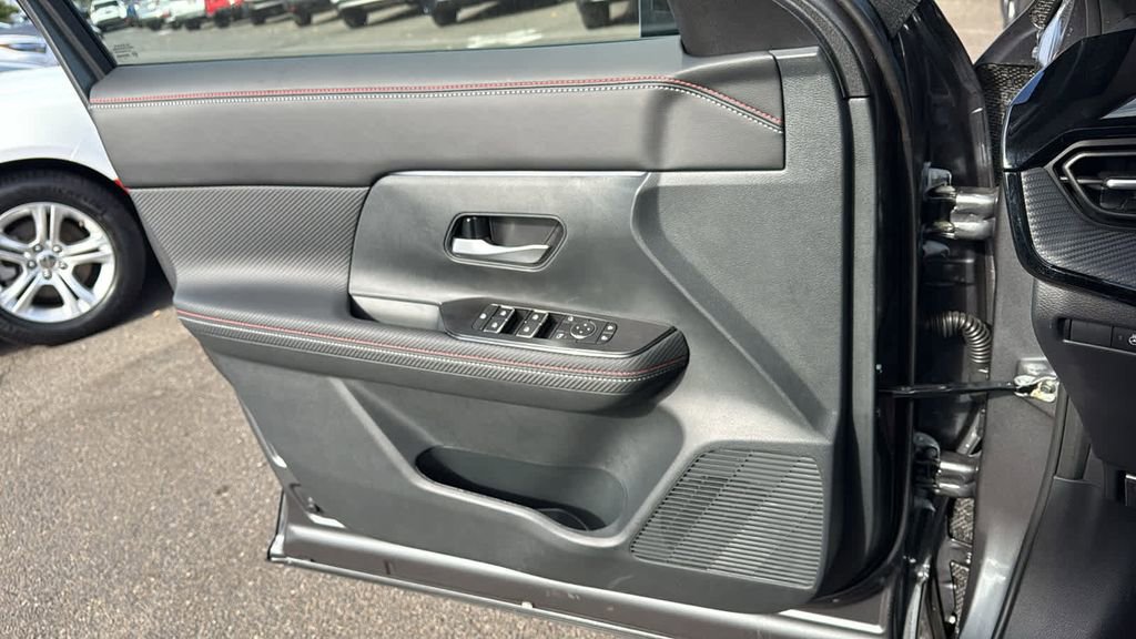 New 2026 Nissan Kicks SR w/ SR Premium Package image 20