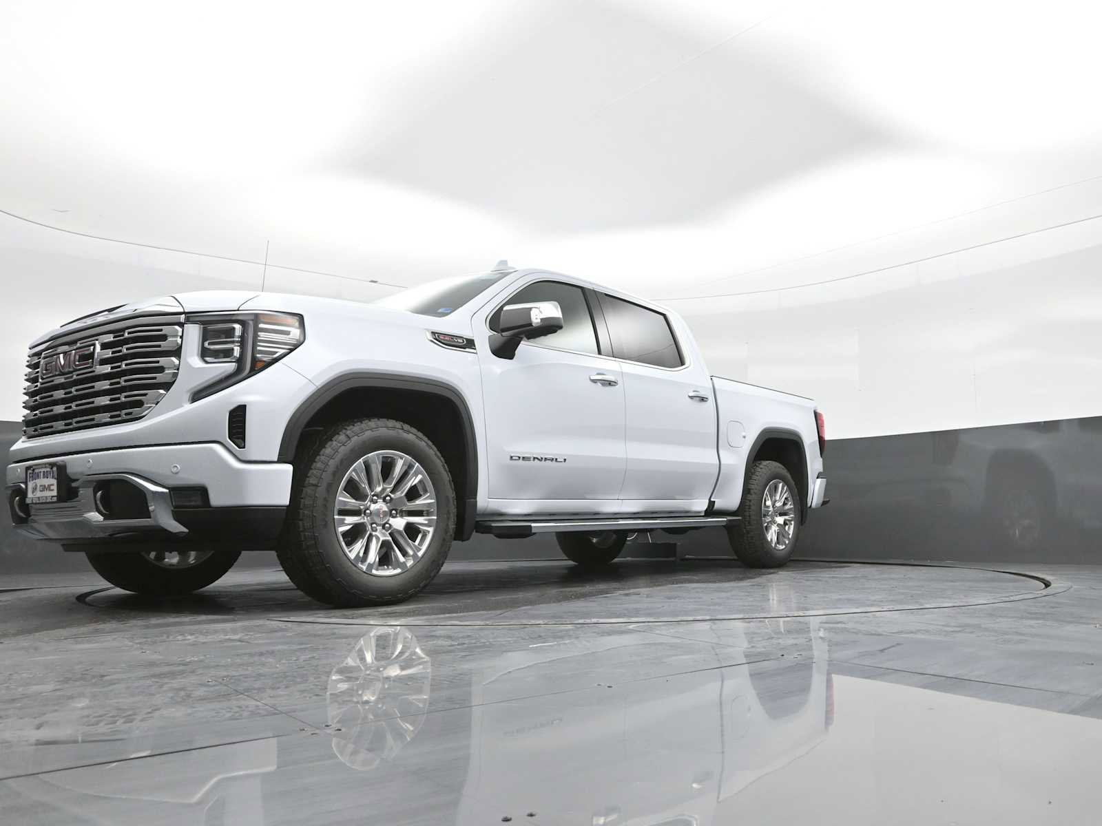 New 2026 GMC Sierra 1500 Denali w/ Technology Package AWD/4WD image 38