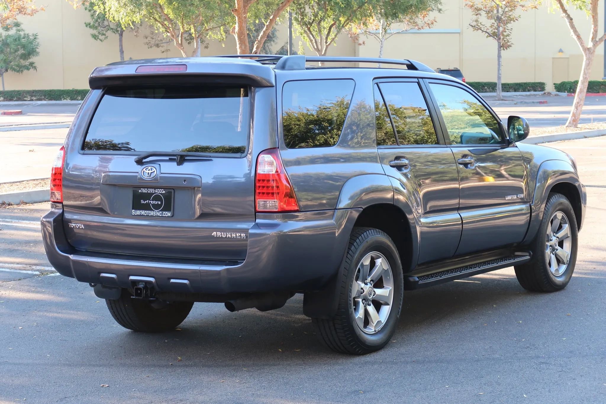 Used 2006 Toyota 4Runner Limited AWD/4WD image 6