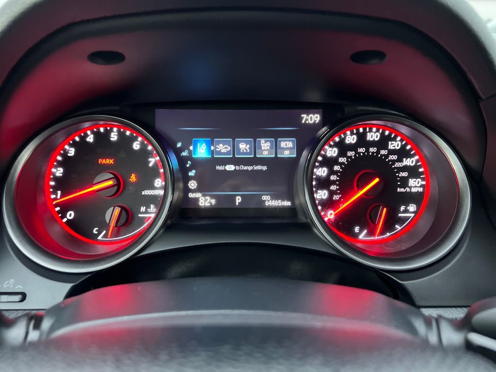 Used 2024 Toyota Camry XSE FWD image 18