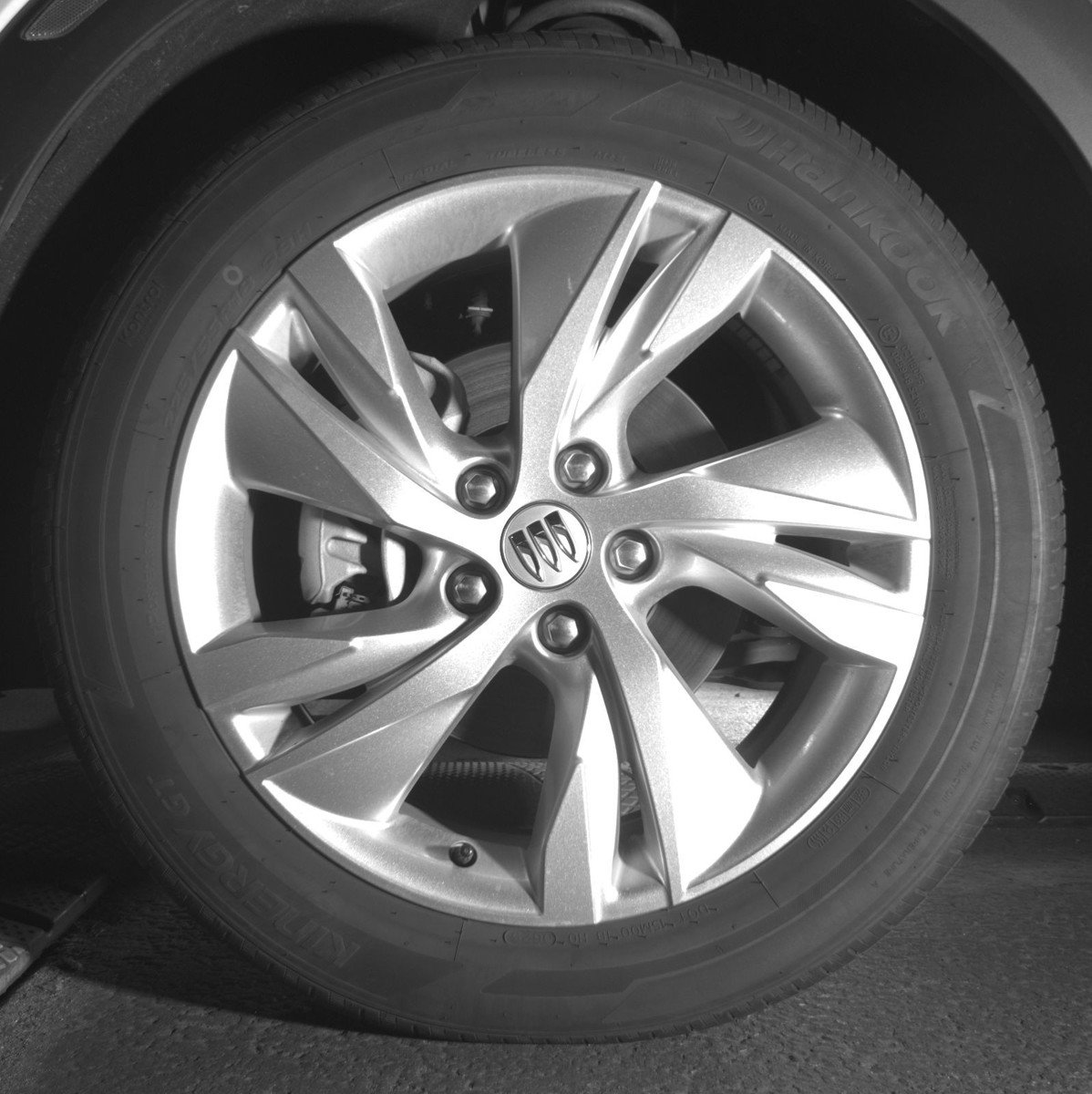 Used 2025 Buick Encore GX Preferred image 12