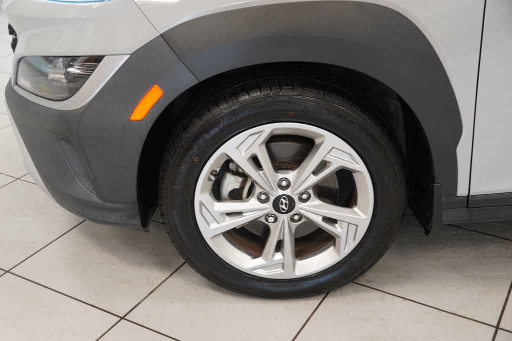 Used 2022 Hyundai Kona SEL w/ Convenience Package AWD/4WD image 17