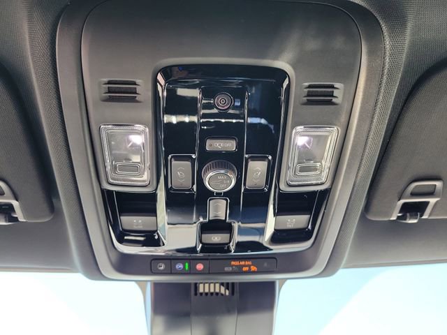 New 2026 GMC Yukon Elevation w/ Elevation Premium Package AWD/4WD image 31