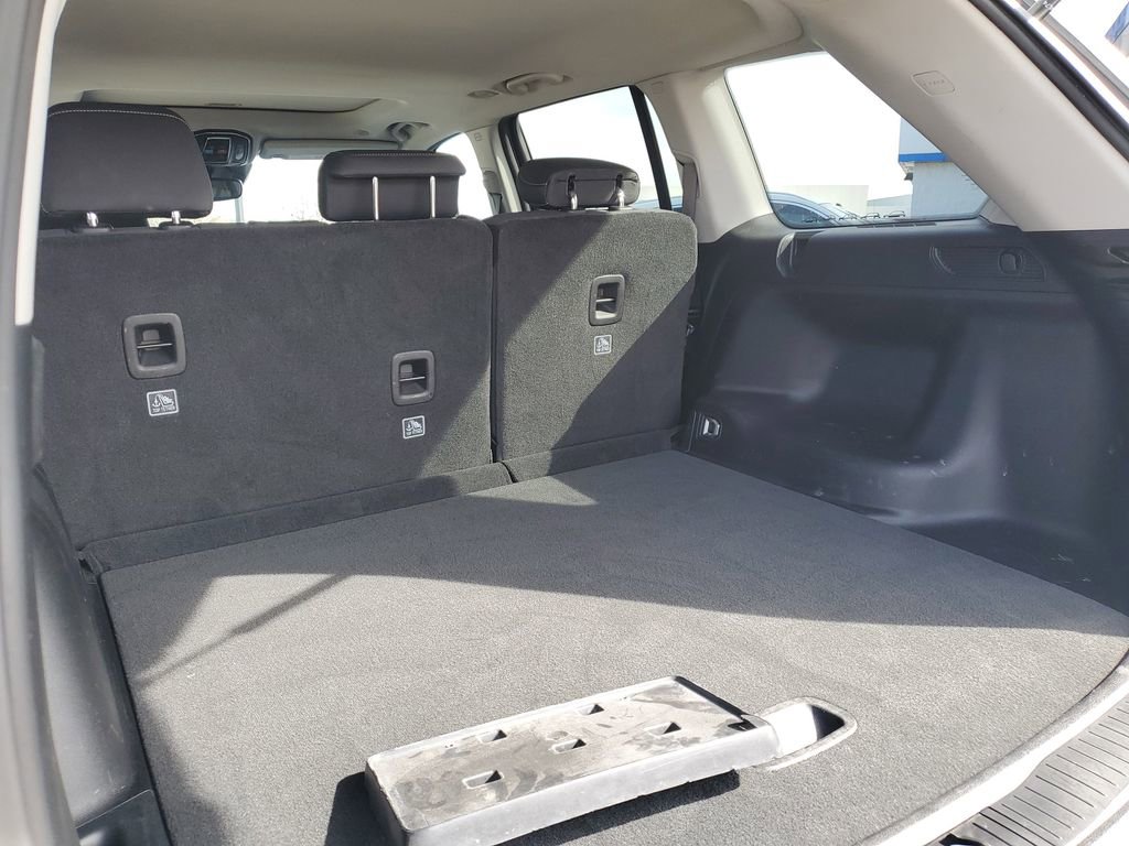 Used 2023 Jeep Grand Cherokee Laredo image 33