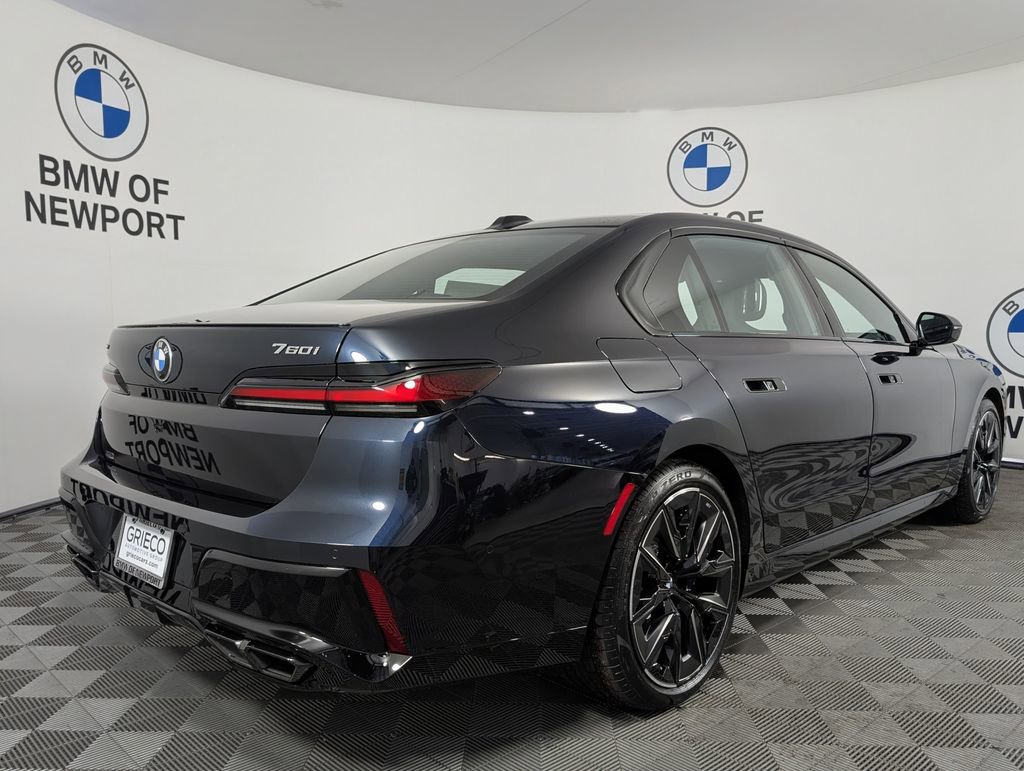 New 2026 BMW 760i xDrive w/ Executive Package AWD/4WD image 6