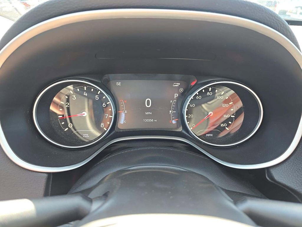 Used 2018 Jeep Compass Limited w/ Navigation Group AWD/4WD image 7