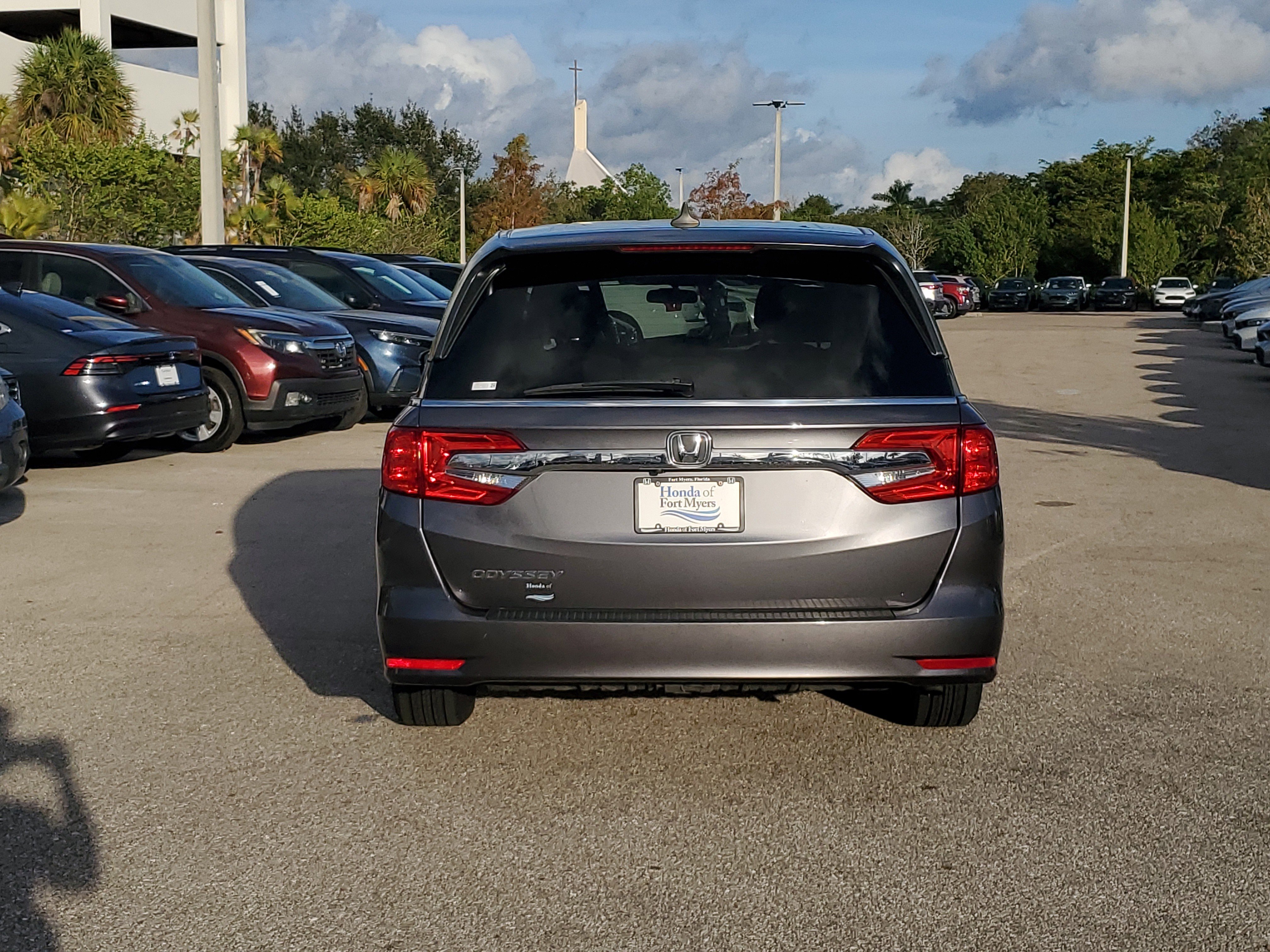 Used 2019 Honda Odyssey EX image 5