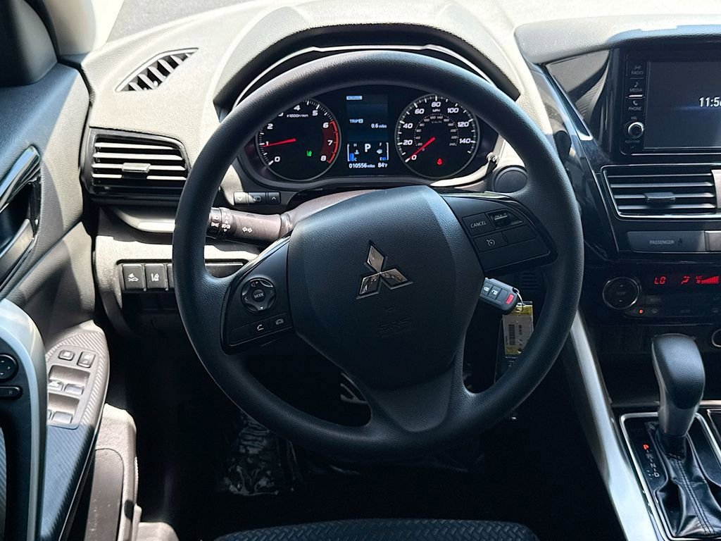 Used 2025 Mitsubishi Eclipse Cross ES AWD/4WD image 23