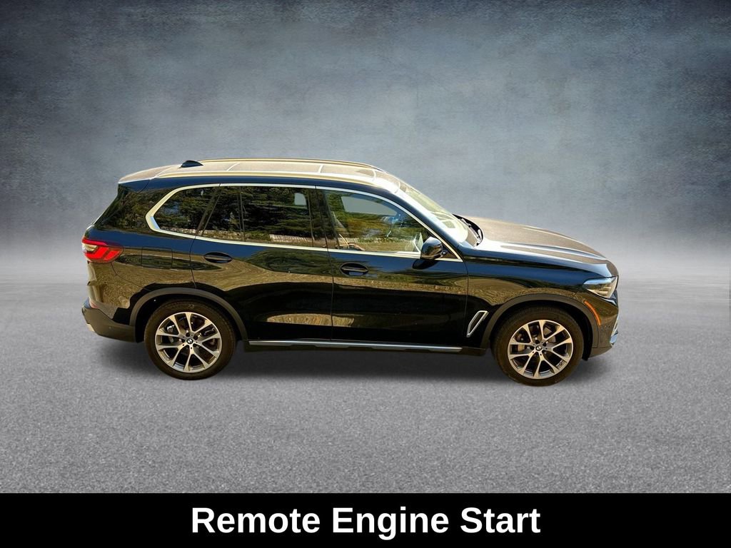 Used 2022 BMW X5 xDrive40i w/ Premium Package image 11