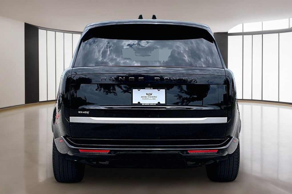 Used 2023 Land Rover Range Rover Autobiography AWD/4WD image 4