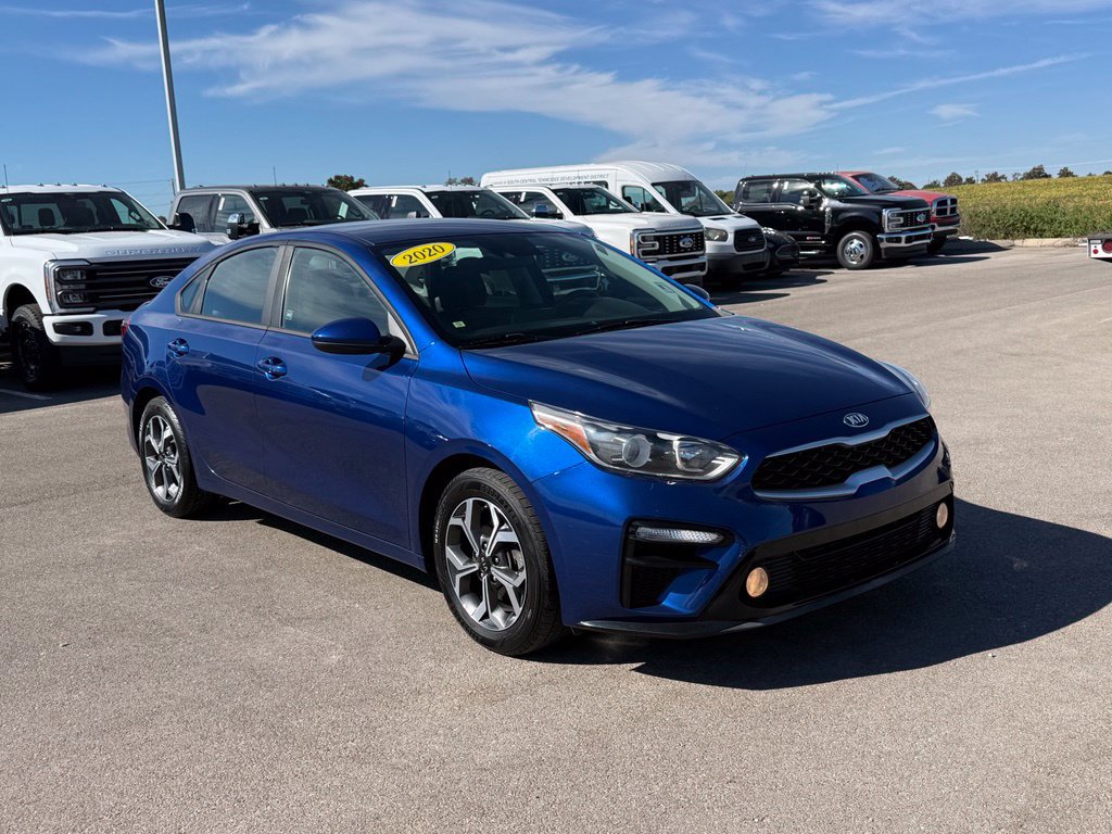 Used 2020 Kia Forte LXS FWD image 2