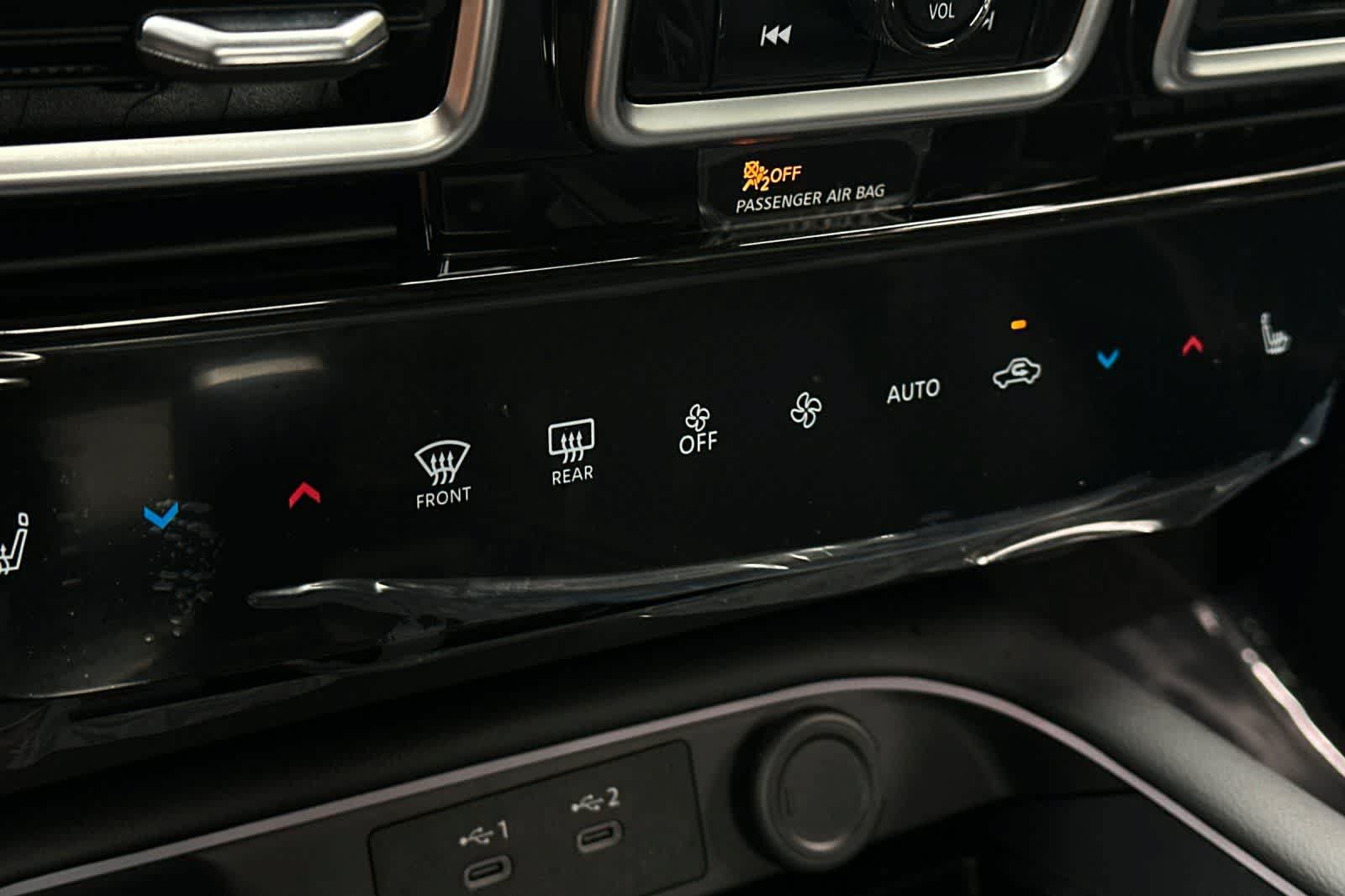 New 2026 Nissan Sentra SR FWD image 23