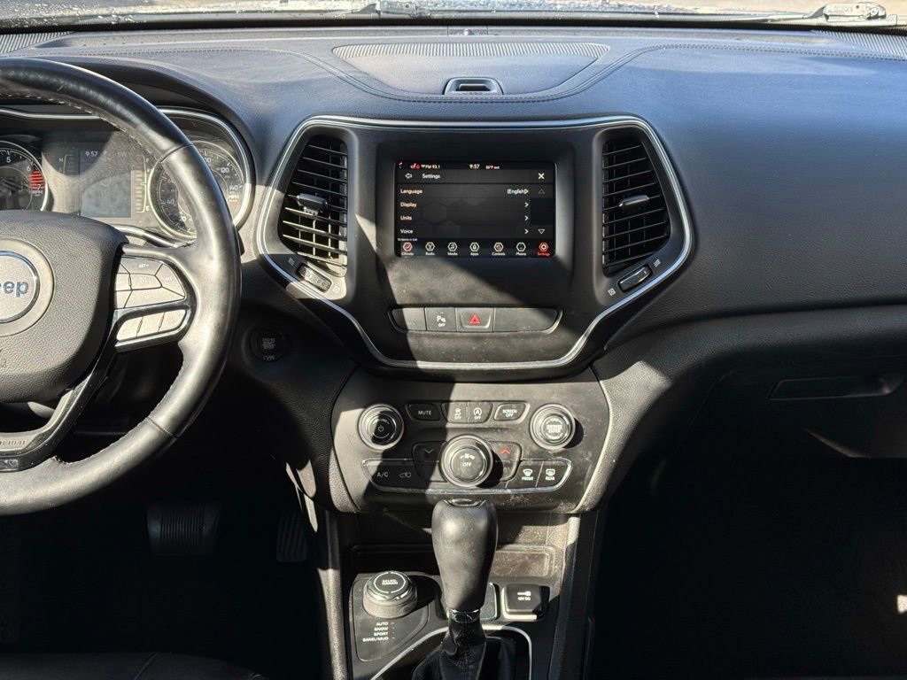 Used 2019 Jeep Cherokee Latitude Plus image 49