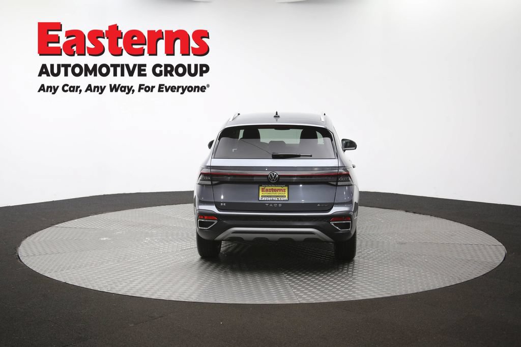 Used 2025 Volkswagen Taos SE AWD/4WD image 36