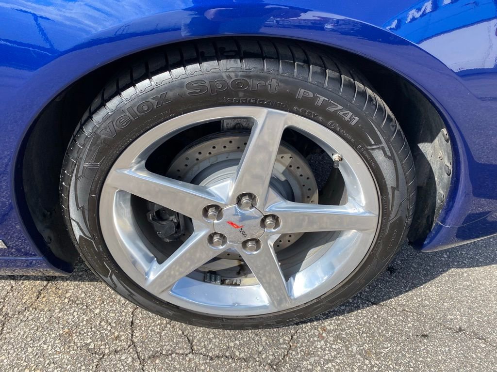Used 2005 Chevrolet Corvette Coupe w/ Preferred Equipment Group image 25