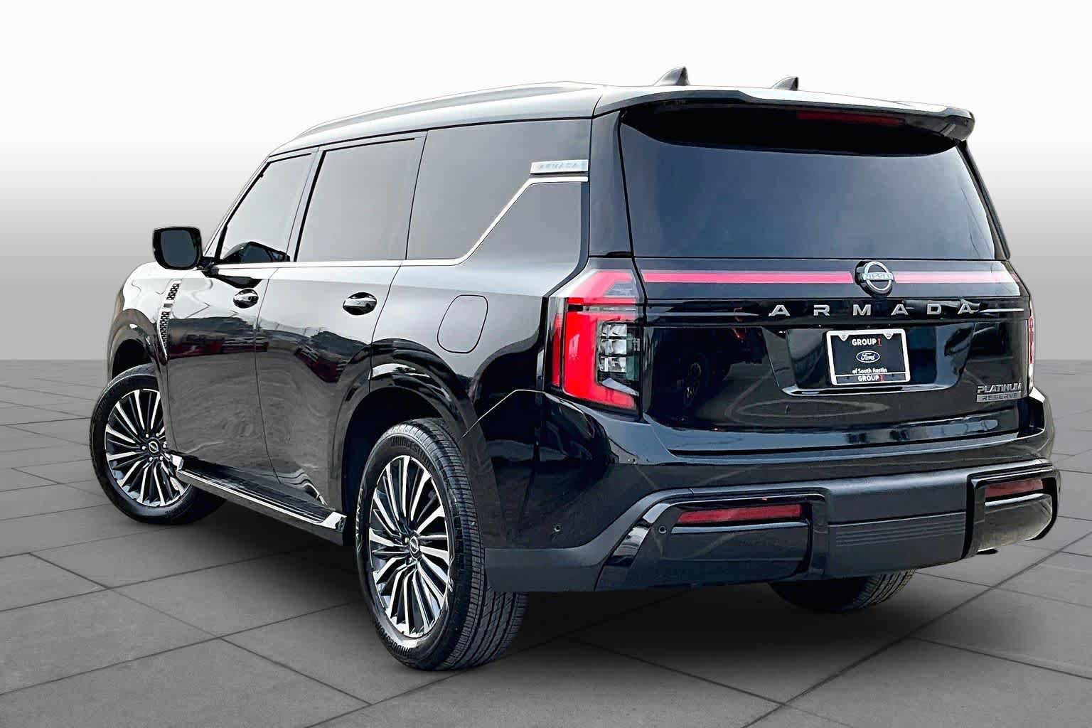 Used 2025 Nissan Armada Platinum Reserve AWD/4WD image 6