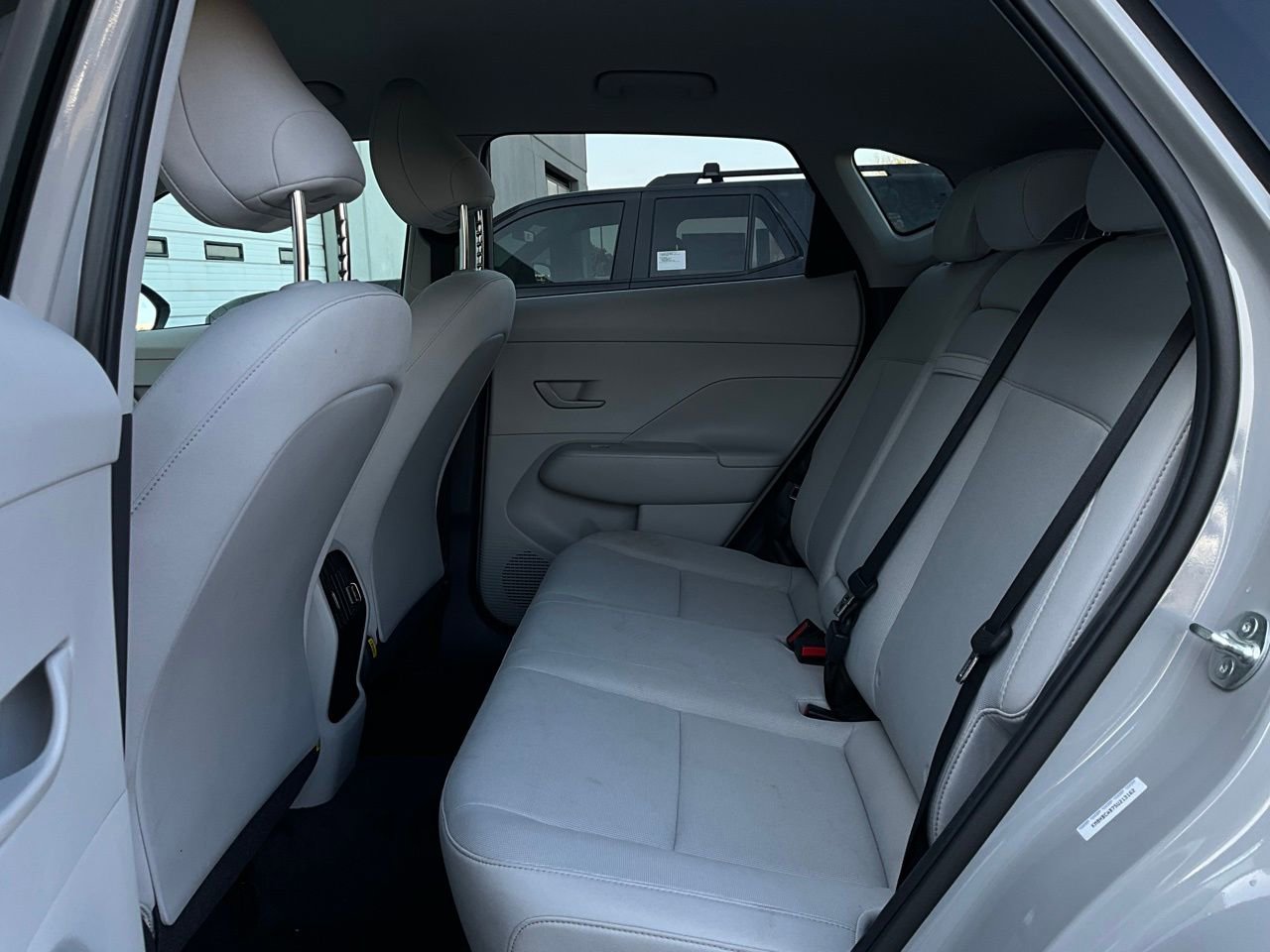 Used 2025 Hyundai Kona SEL image 11