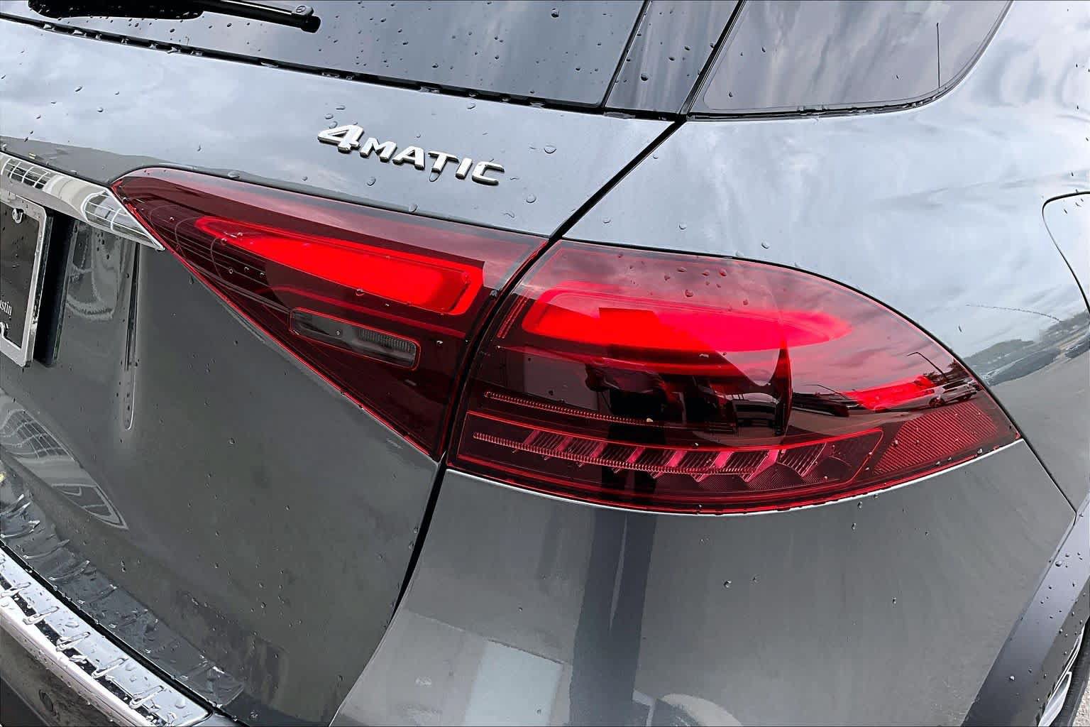 New 2026 Mercedes-Benz GLE 450e 4MATIC image 14