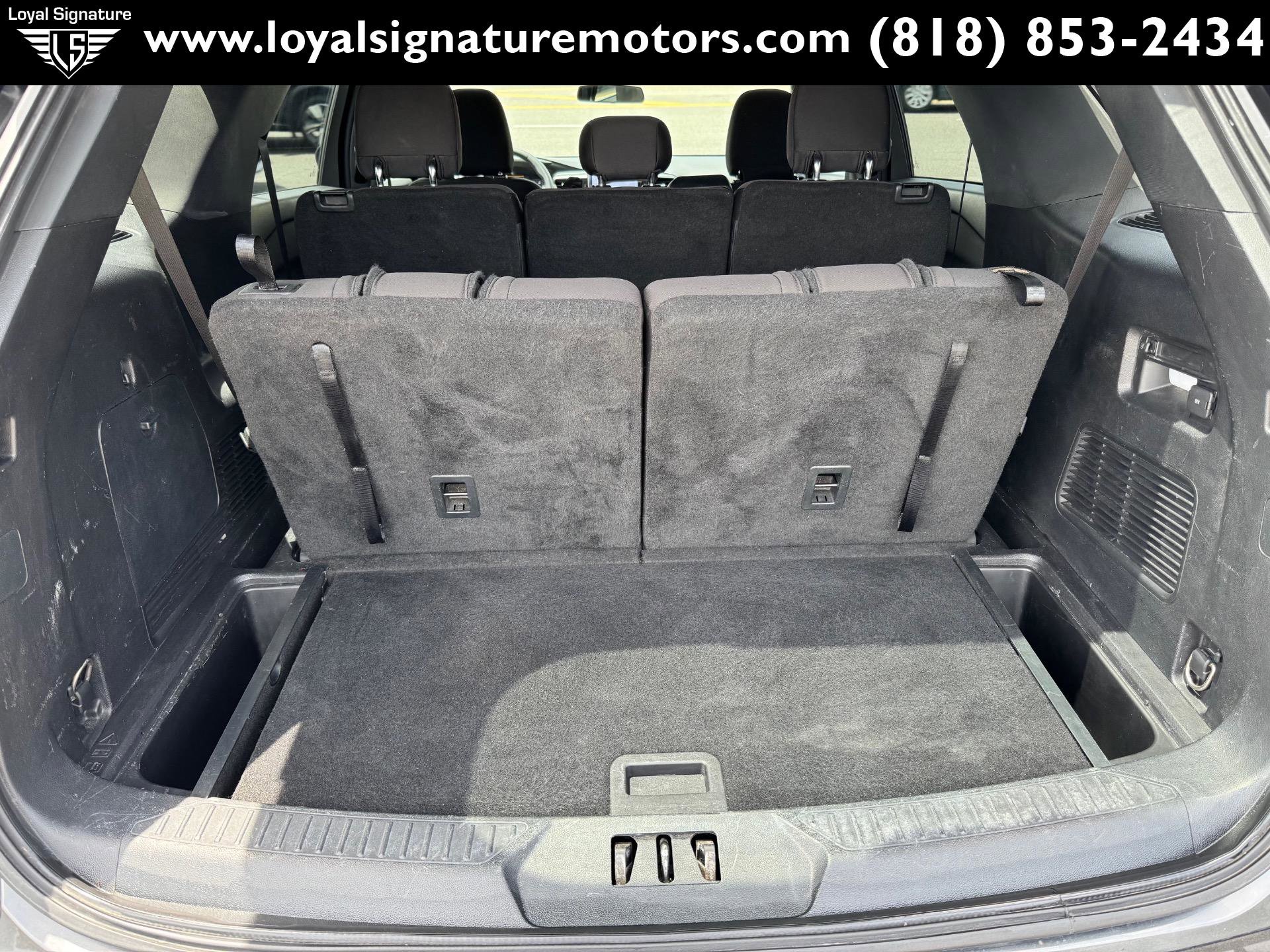 Used 2020 Ford Explorer XLT image 12