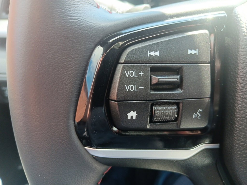 Used 2025 Honda Odyssey Sport-L image 21