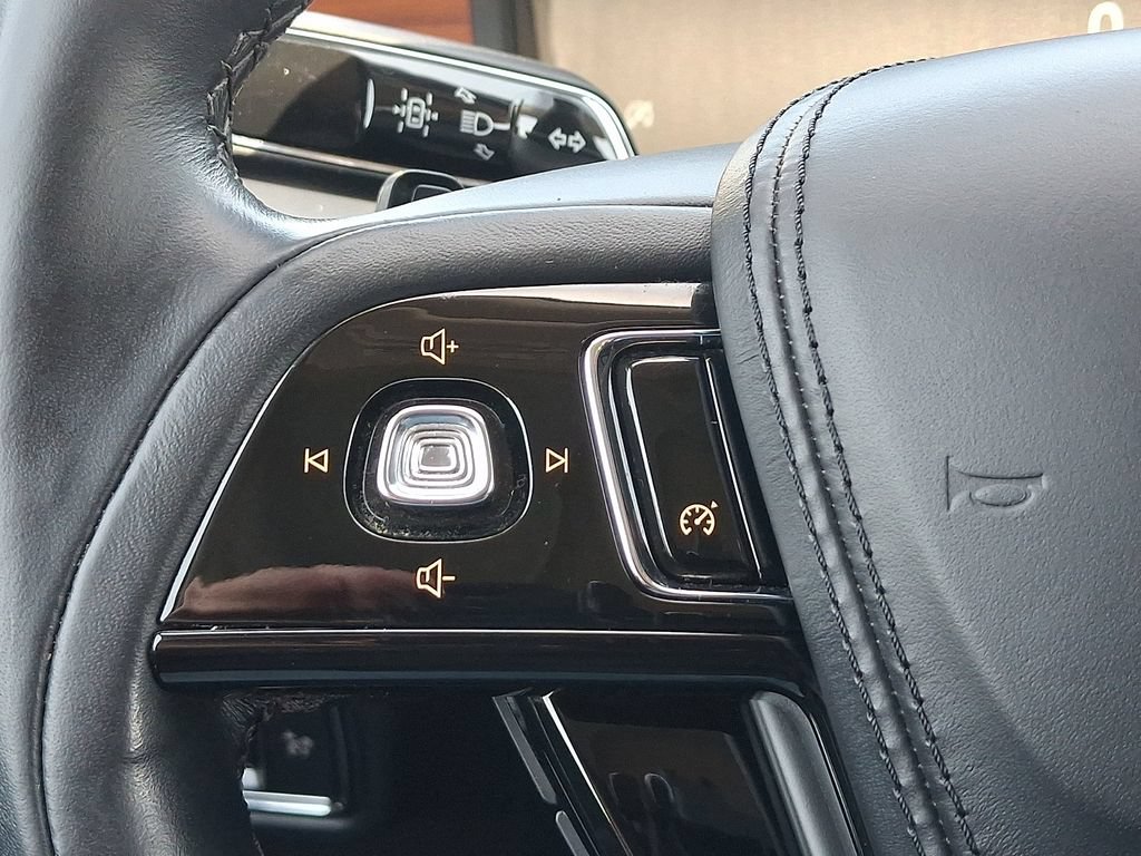 Certified 2023 Lincoln Aviator Reserve w/ Elements Package Plus AWD/4WD image 23