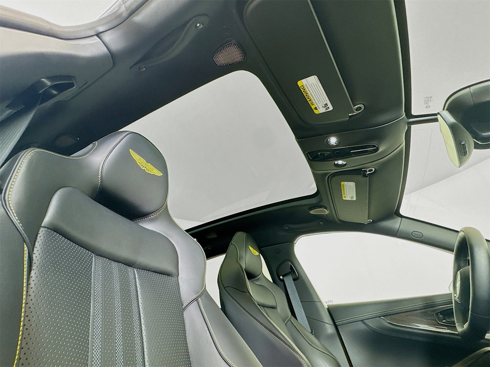 Used 2025 Aston Martin DBX 707 image 22