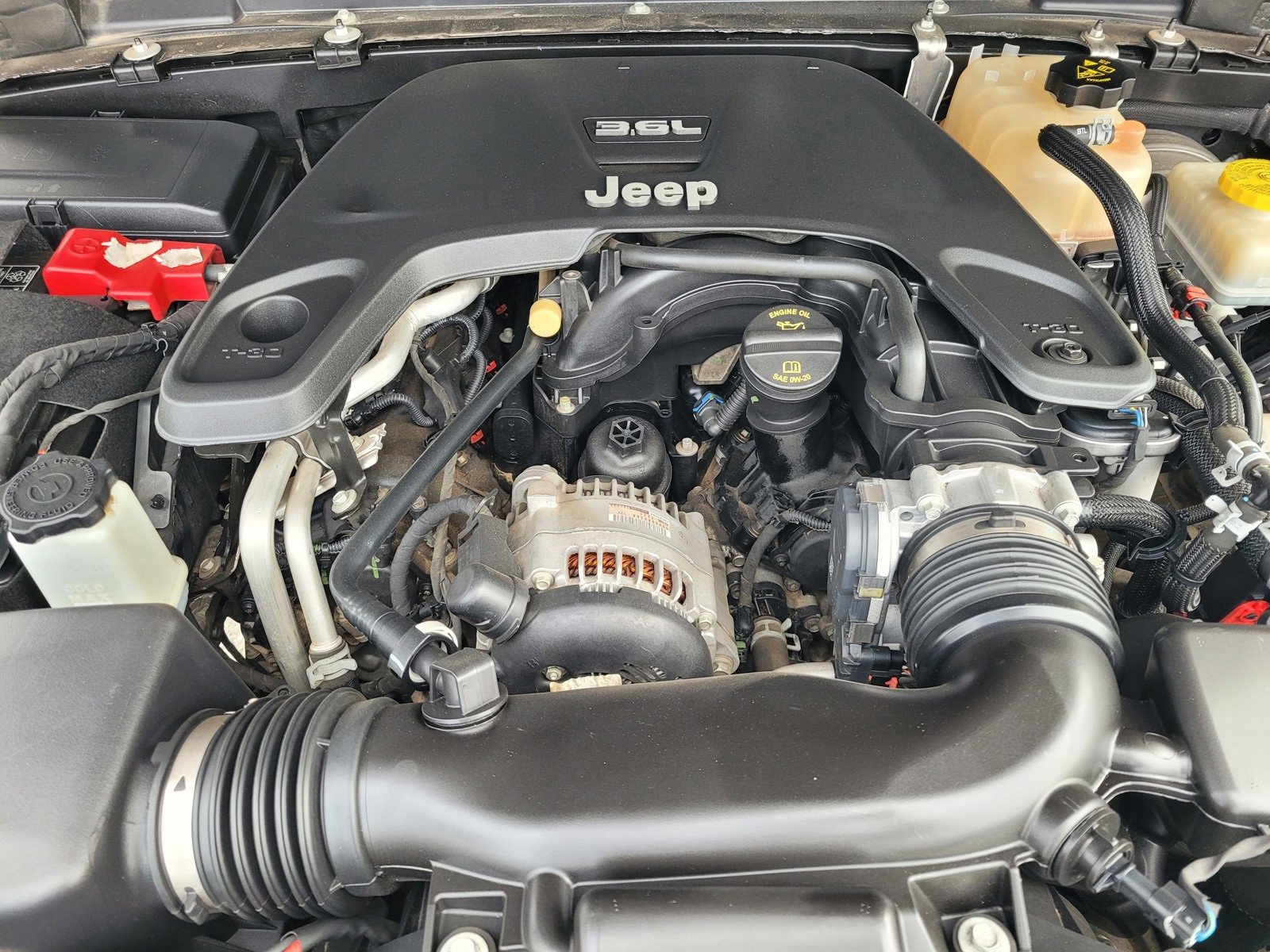 Used 2019 Jeep Wrangler Unlimited Rubicon image 30