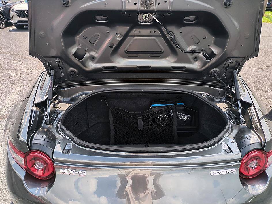New 2026 MAZDA MX-5 Miata RF Grand Touring RWD image 30