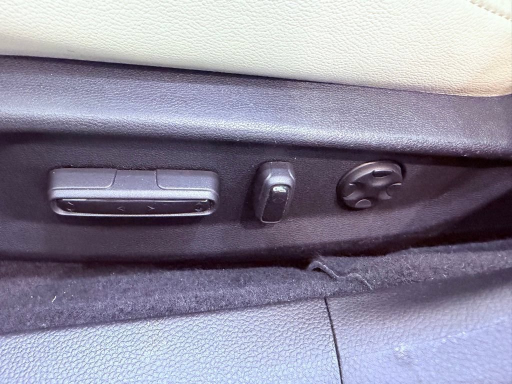 Used 2018 Honda Accord EX-L image 19