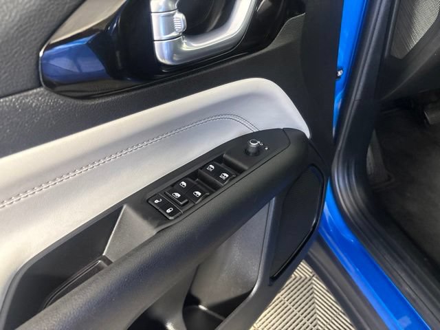 Used 2024 Jeep Compass Limited AWD/4WD image 13
