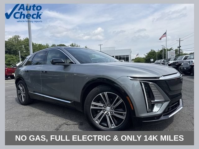 Used 2024 Cadillac Lyriq Luxury w/ LPO, Floor Liner Package