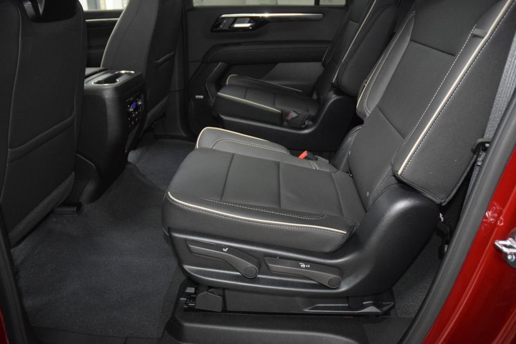 New 2026 Chevrolet Suburban Premier AWD/4WD image 43