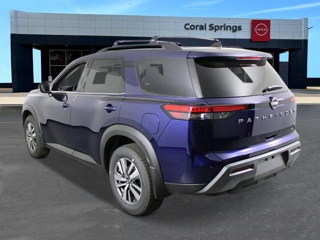 New 2026 Nissan Pathfinder SL image 3